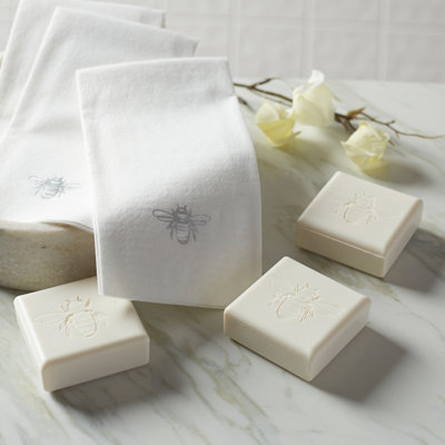 Conley Bumblebee Gift Set