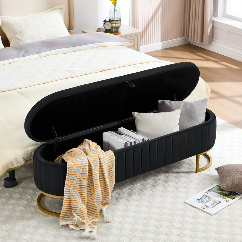 Velvet Upholstered Storage Bench with Horseshoe-Shaped Metal Legs for Living Room: Stylish and Functional Bed-End Solution