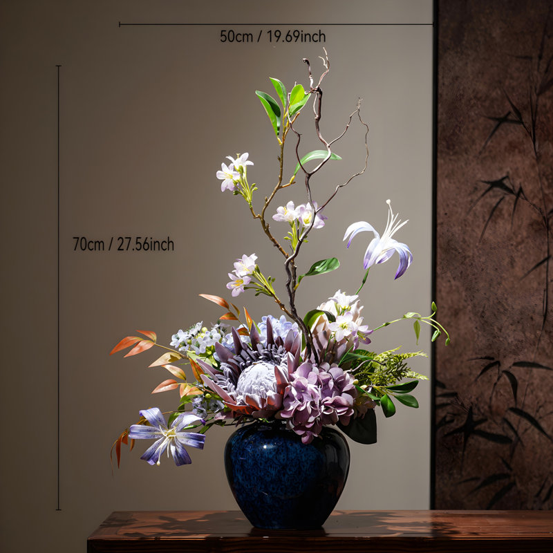 Ornements de fleurs simulées