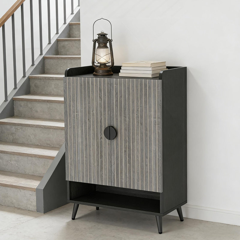 Armoire à chaussures réglable à 7 niveaux avec rangement dissimulé, fabrication en planche E0 durable pour le vestibule ou l'organisation polyvalente.
