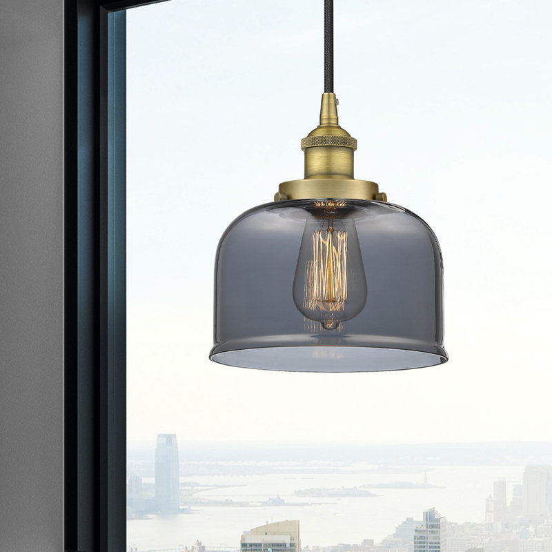 Bell - Mini luminaire suspendu 8 po à 1 lumière - Finition laiton brossé - Abat-jour fumé clair, gris, Laiton brossé