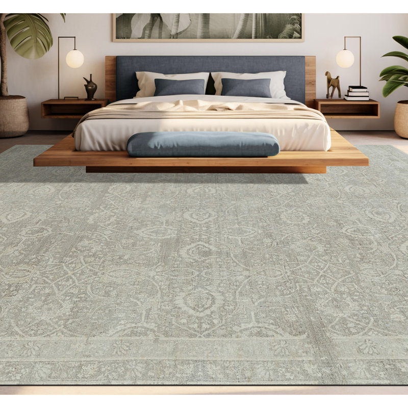 Hand Knotted Silk Area Rug in Taupe, Rectangle 5' x 8'