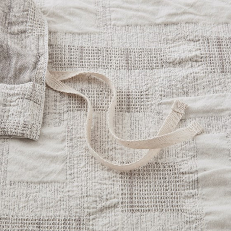 Luxury Cotton Jacquard Bedding Sets, Ivory Polyester For Home Comfort