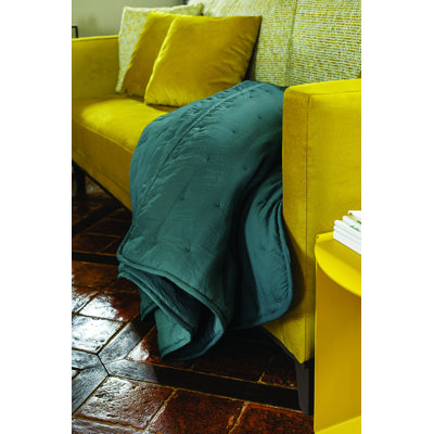 Adalid Blanket