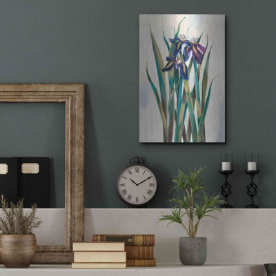 "Iris Inlay" par Louise Montillio