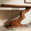 Console de style moderne en bois massif.-131165884