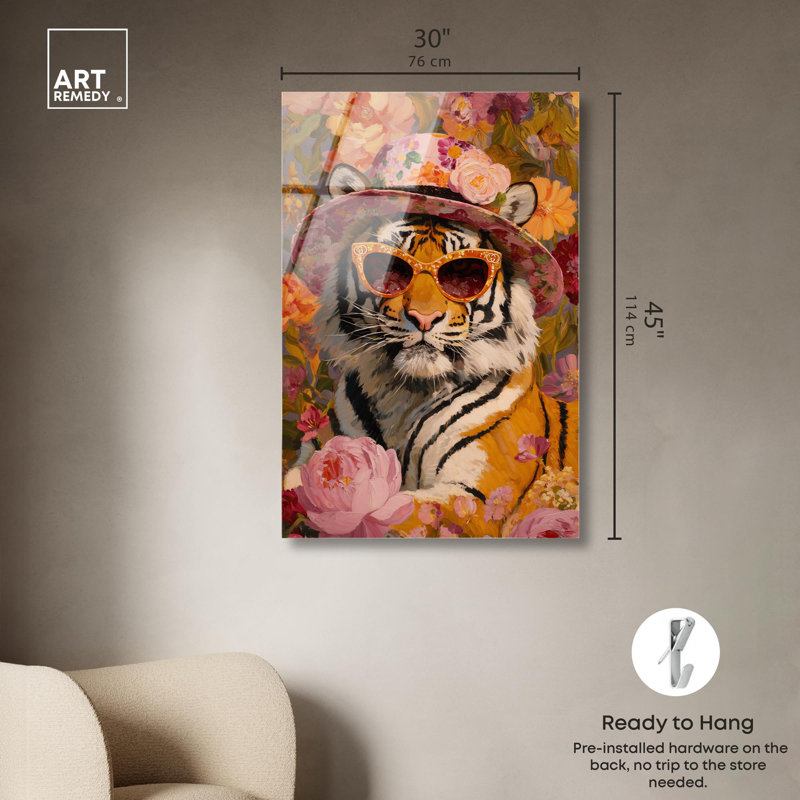 «Bloom in Floral Tiger» par Art Remedy, H 45 po x l 30 po