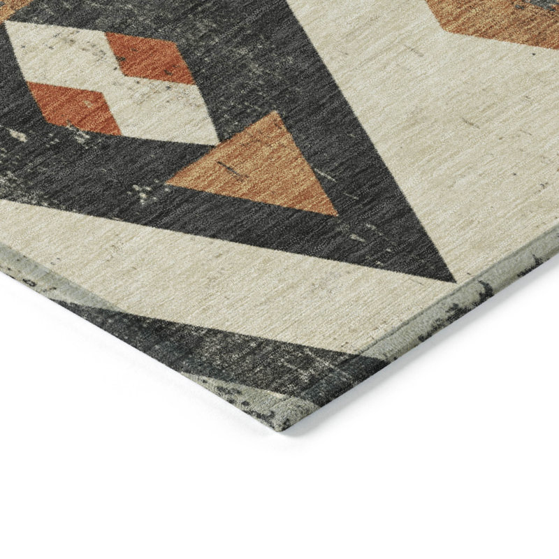 Machine Washable Indoor/Outdoor Xhevrie Ivory Rug, Rectangle 5' x 7'6"