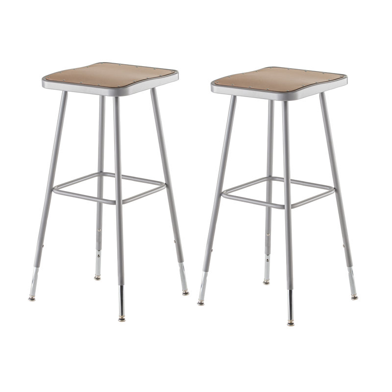 Tabouret de laboratoire à hauteur ajustable, 32" - 39"