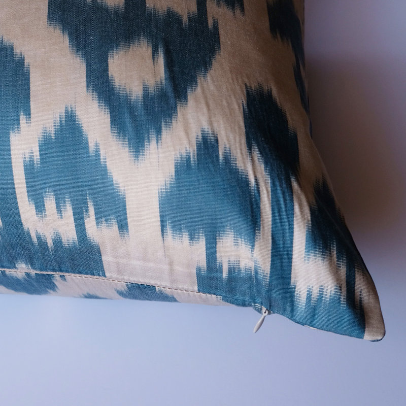 Ispa Silk Lumbar Pillow Cover & Insert