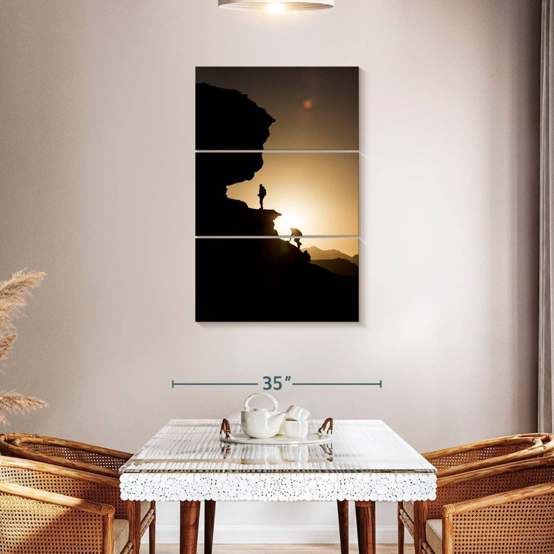 Senne Dusky Rock Climbing, 45" H x 28" W