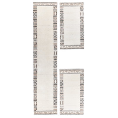 Handmade Berber rug made from 100% virgin wool