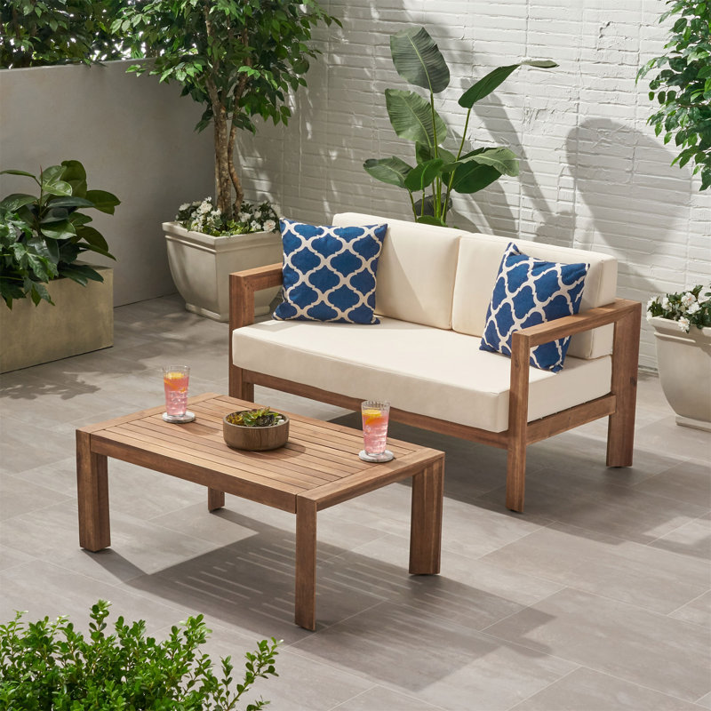 TABLE DE CAFÉ ET D'AMOUR GENSER