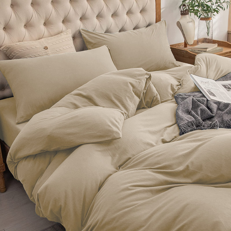 Luxury 4-Piece Microfiber Duvet Cover Complete Set, Double Duvet Cover + 3 Additional Pieces, Beige