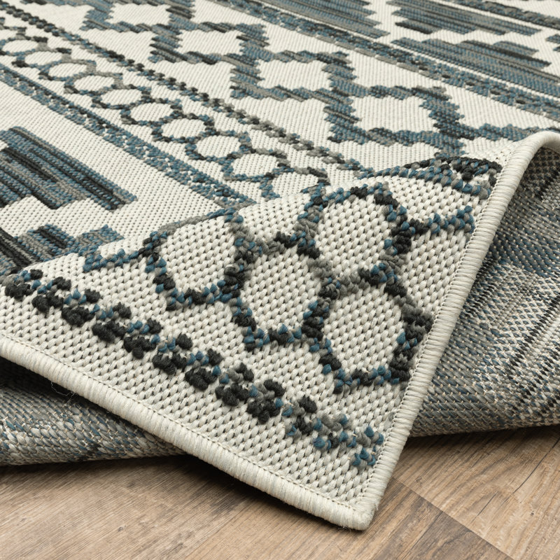 Abdur-Rahman Geometric Indoor / Outdoor Rug, Runner 1'10" x 3'9"