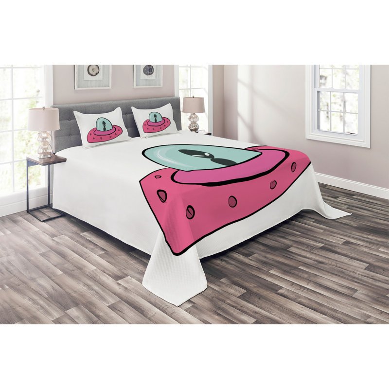 Alien Polyester Coverlet, King Bedspread + 2 Shams