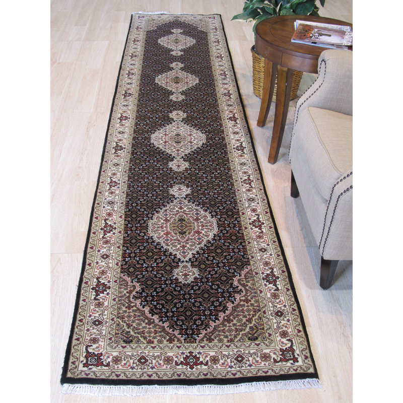 Tapis de couloir traditionnel oriental en laine noué à la main brun / rouge 2 pi 7 po x 12 pi 1 po Mahi Tabriz