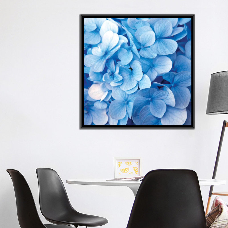 « blue florals », reproduction d’impression sur toile, H 18 po x l 18 po x P 1,5 po, Toile avec cadre noir, Pas de tapis