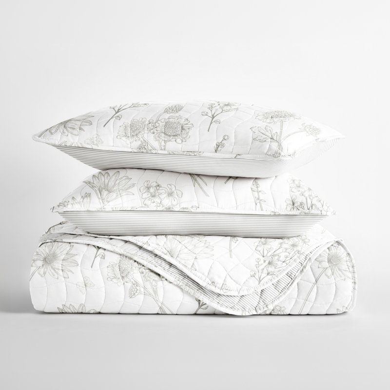 Full Gray Reversible Microfiber Quilt Set with Floral Pattern
