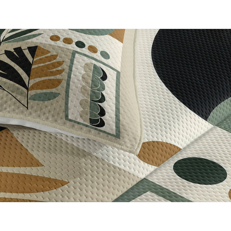 Polyester Floral Coverlet, Queen Coverlet + 2 Standard Shams