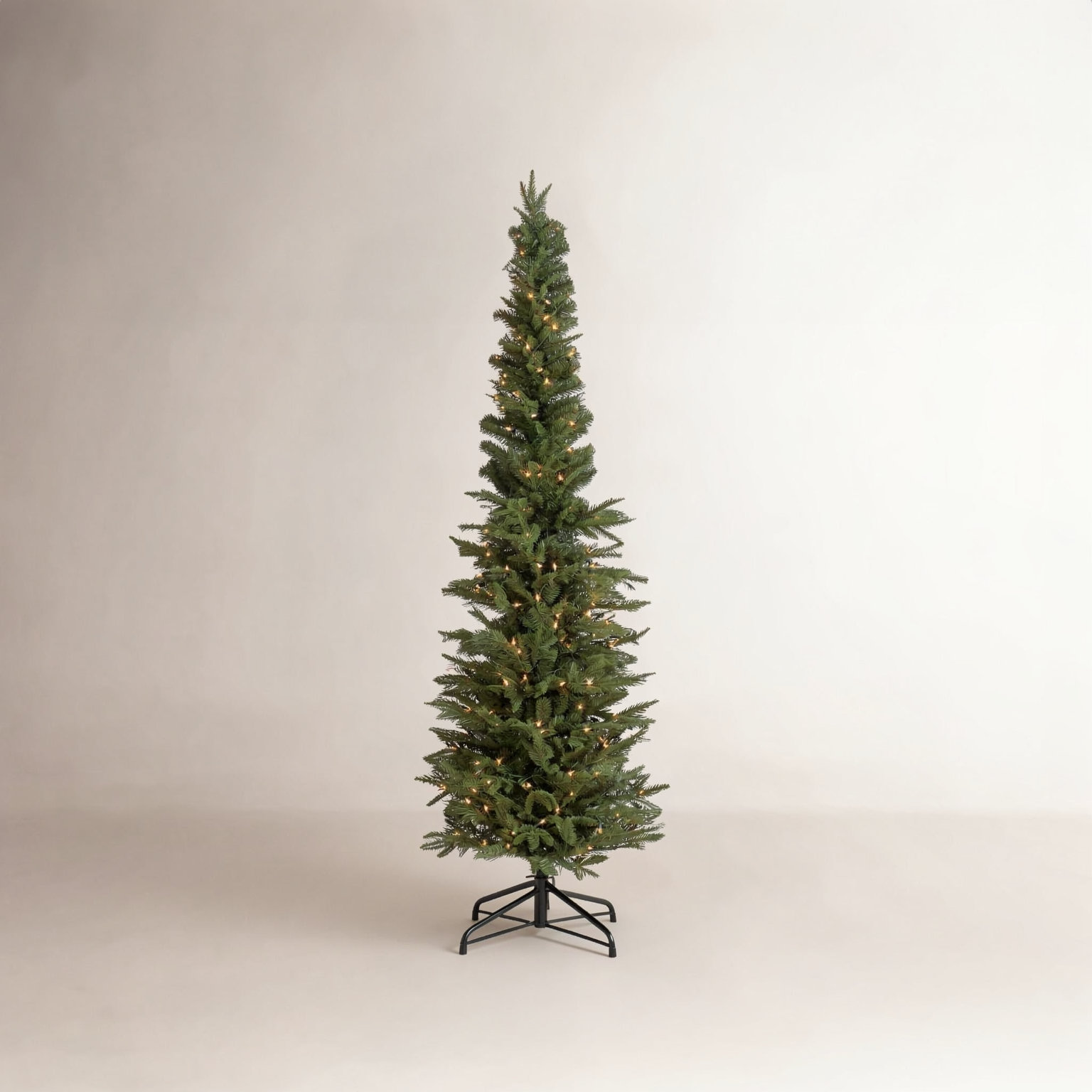 Gulshtab Lighted Artificial Pine Christmas Tree, 6.5'