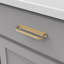 Poignée design Corsa - Poignée d'armoire centrale à centrale de 3 po et 3 3/4 po - Laiton doré brossé - Quincaillerie contemporaine pour tiroirs et armoires-62072884-114212634