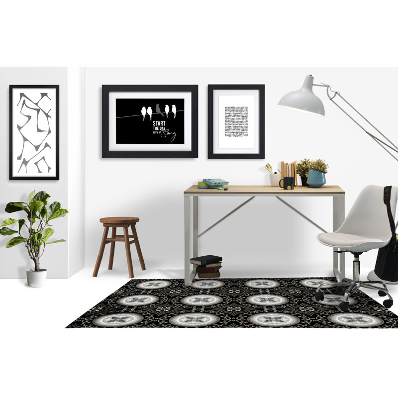 Tapis de chaise rectangulaire Juga, L 36 po x L 60 po, Noir