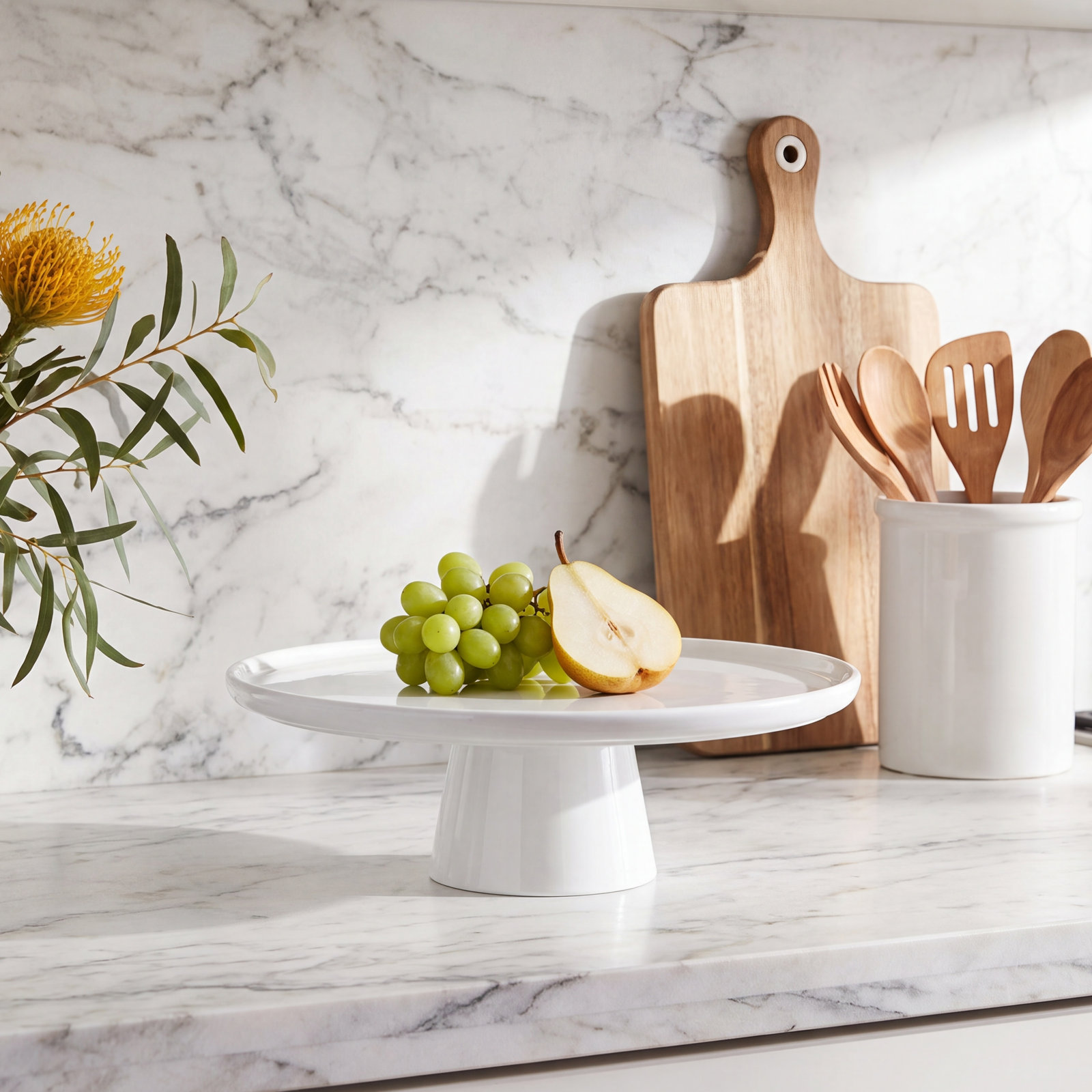 Whittier Porcelain Cake Stand