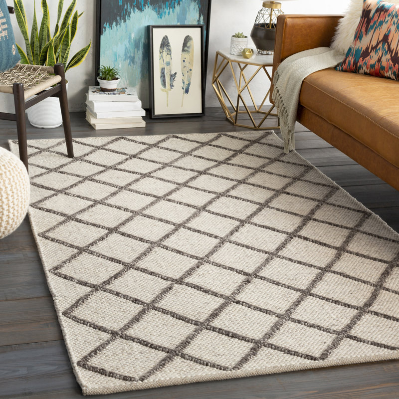 Perola Jeanette Handwoven Brown Rug, Rectangle 10' x 14'