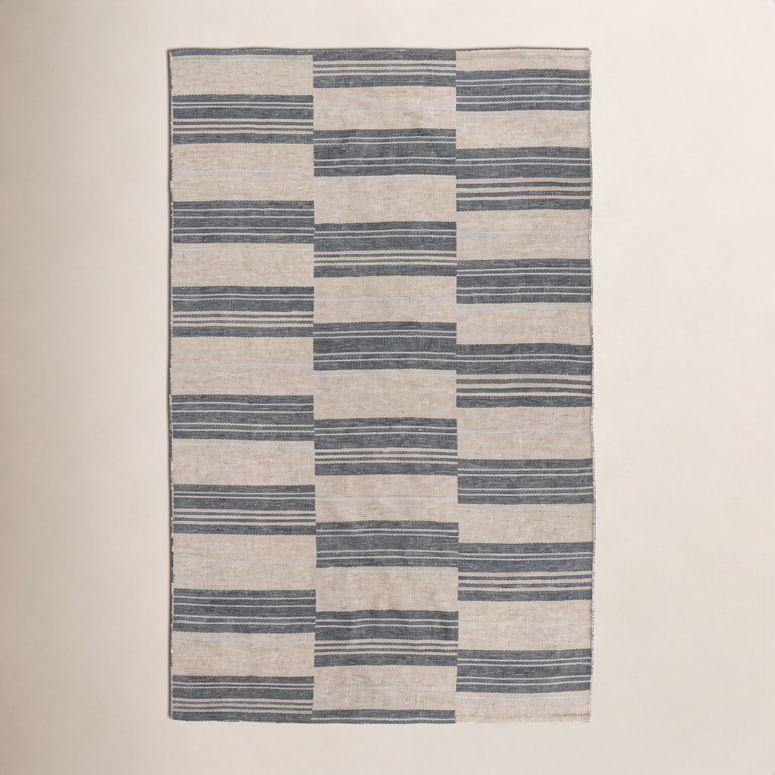 Cindy Charcoal Hand-Woven Striped Outdoor Rug, Rectangle 5' x 8'