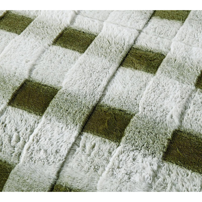 Microfiber Chequered Bedspread, Double Bedspread + 2 Standard Pillowcases, Green