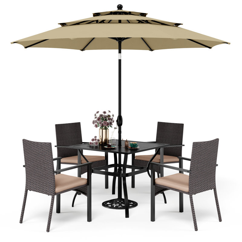 Ensemble repas 4 personnes avec parasol Alyah, Beige