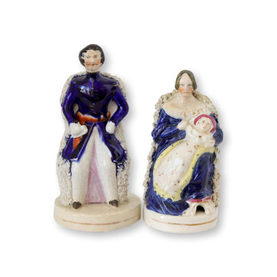 1840S Figurines & Sculptures