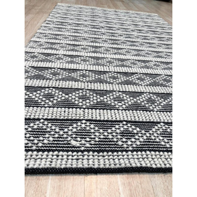 Black Handwoven Wool Striated Diamond Geometric Modern Contemporary Carpet Rug