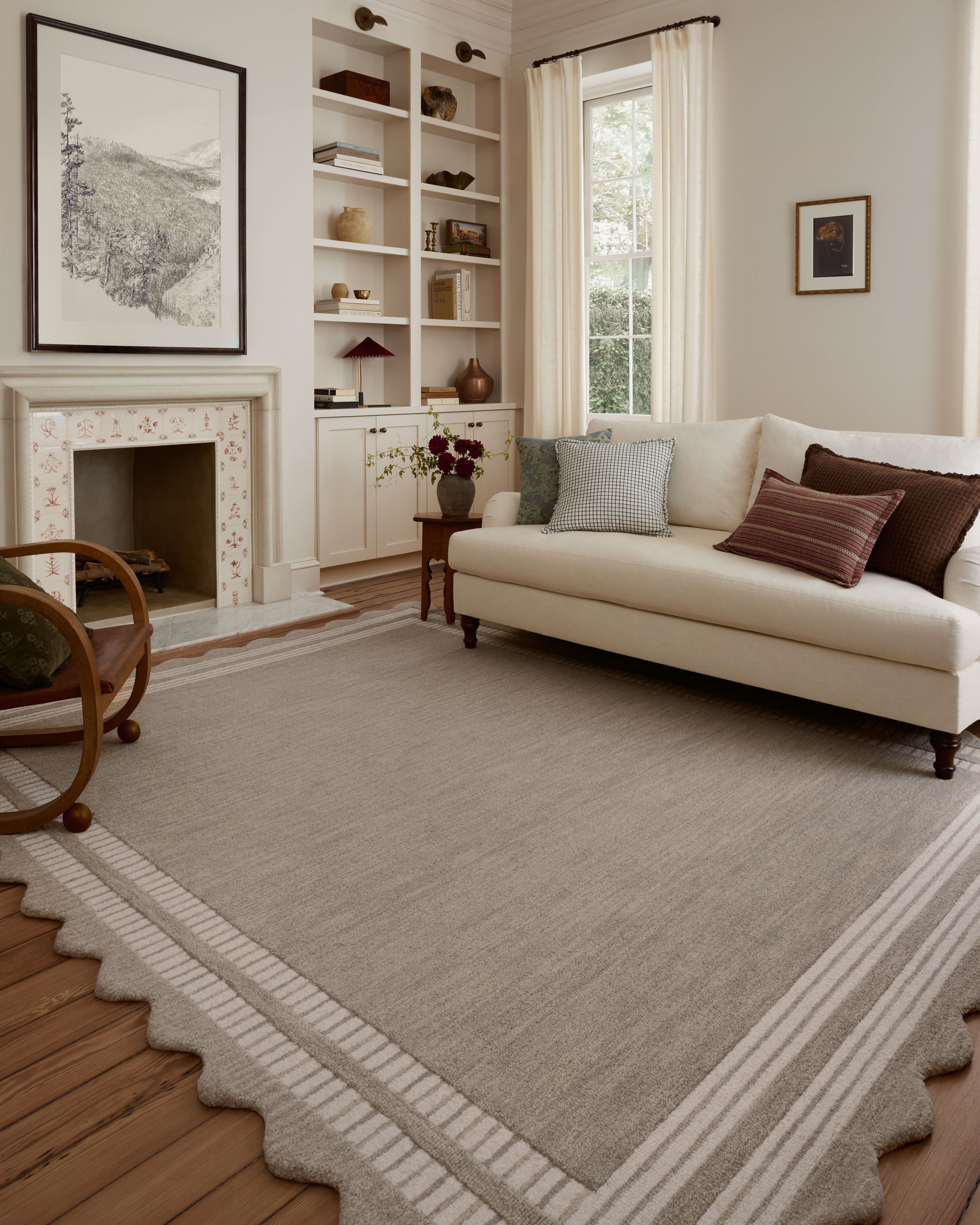 Chris Loves Julia x Loloi Scottie Fog/Ivory Rug