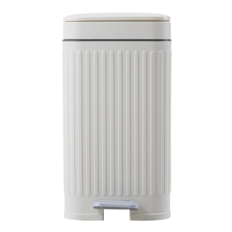 7 Litre Step On Waste Basket