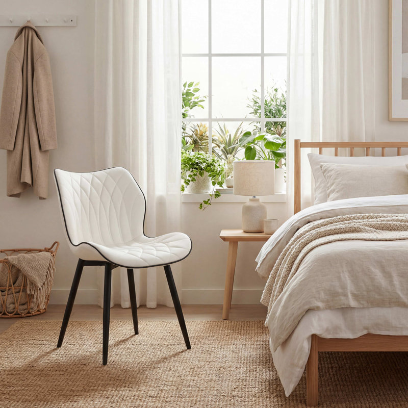 Chaise d'appoint rembourrée en similicuir avec structure en métal, Blanc
