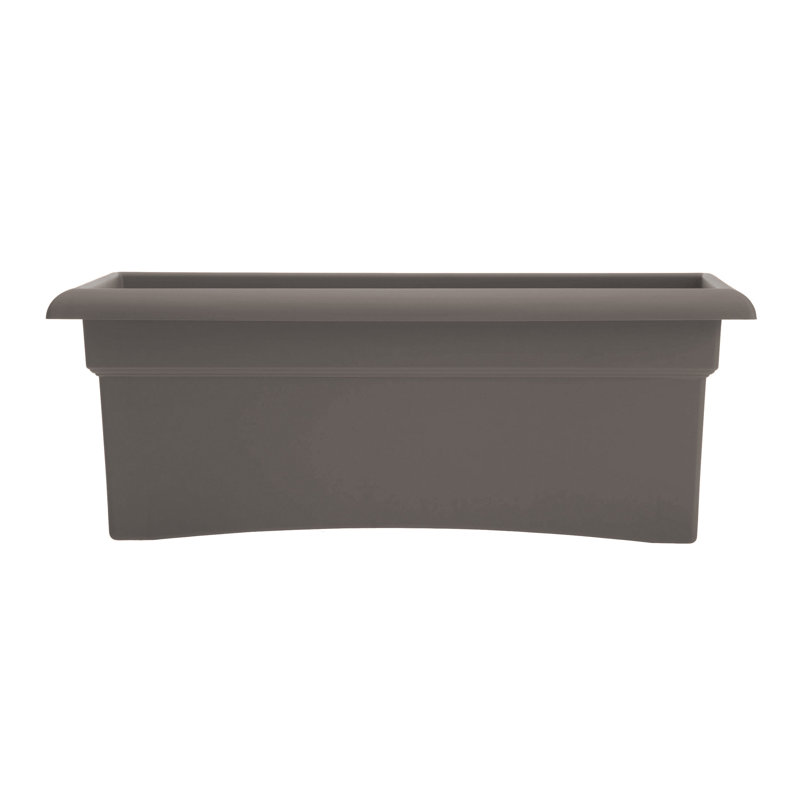 Veranda Traditional Plastic Rectangle Indoor/Outdoor Deck Box Planter, Brown