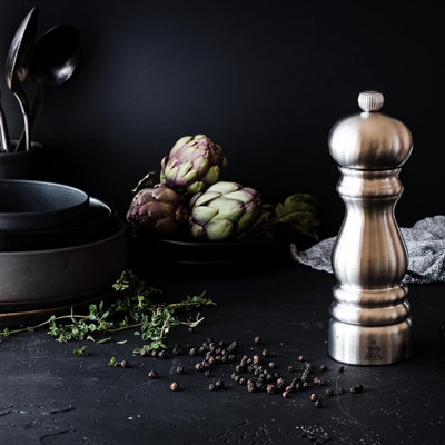 Paris Chef Pepper Mill