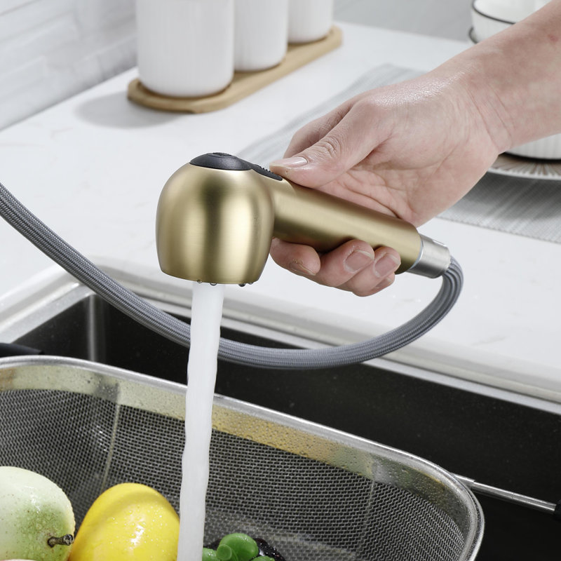 KISRAIS Pull Down Kitchen Faucet, Gold