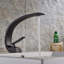 Robinet de salle de bain monocorps et monocommande
