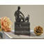 Figurine Dibiase homme caressant un chiot