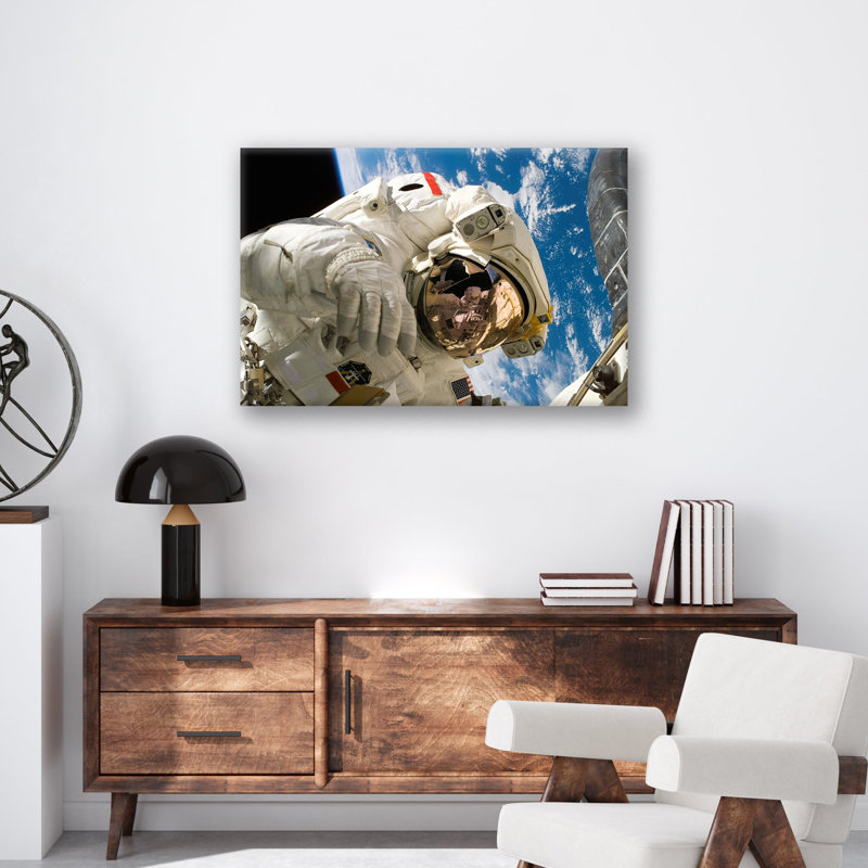 Astronaut Wall Décor, 24" H x 32" W