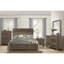 Lit double pour chambre à coucher en brun rustique, fait de bois avec placage, tête de lit, rails et sommier pour un concept de lit brun, rails, requis