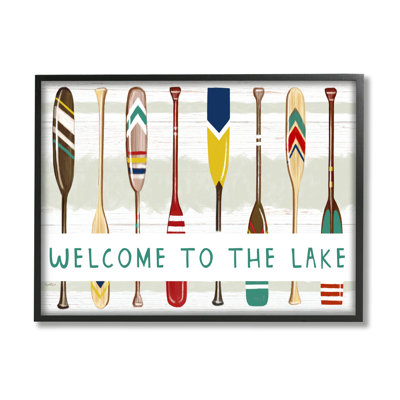 «Lake House Welcome Boat Paddles», estampe numérique texturée encadrée par Elizabeth Tyndall_aq-506