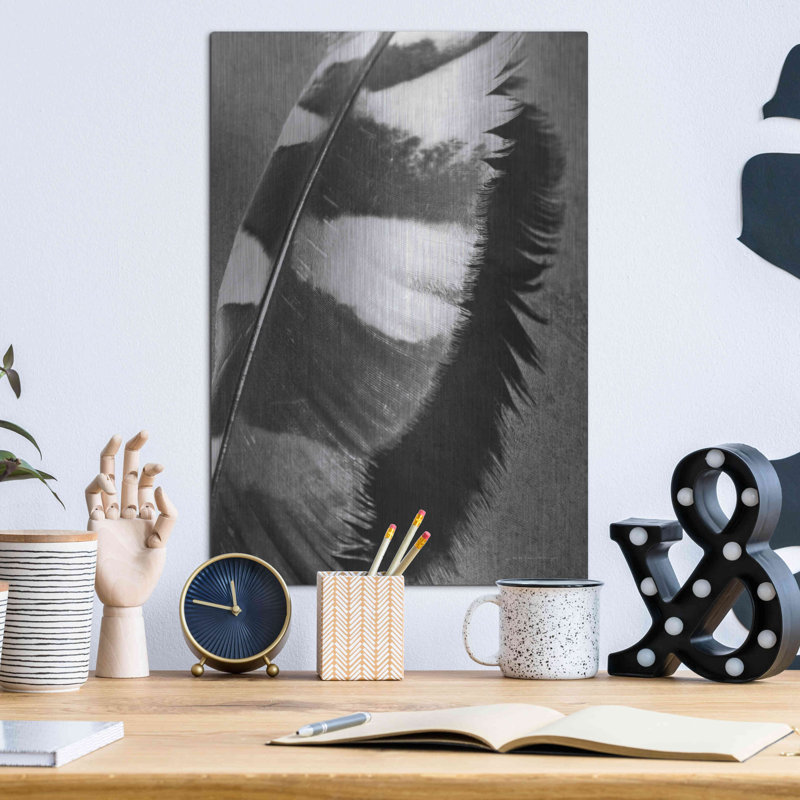 «Feather Shadow I» par Debra Van Swearingen, H 16 po x l 12 po