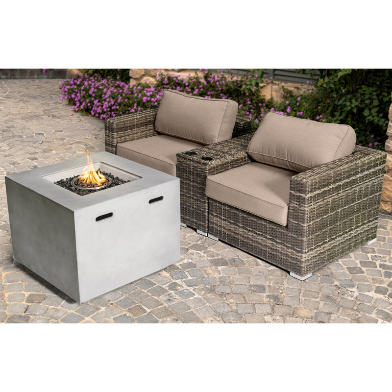 Ensemble de conversation pour 2 personnes avec foyer et coussins Sunbrella Darrione, Beige Sunbrella