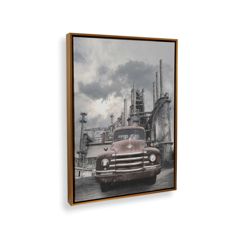 «The Old Steel Plant II» par Lori Deiter, reproduction d'art, L 18 po x H 24 po, Doré, Toile avec cadre