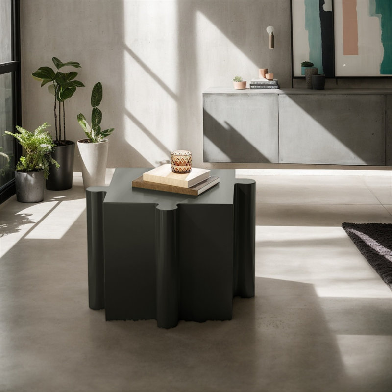 Table d'appoint casse-tête noire, idéale pour l'intérieur et l'extérieur