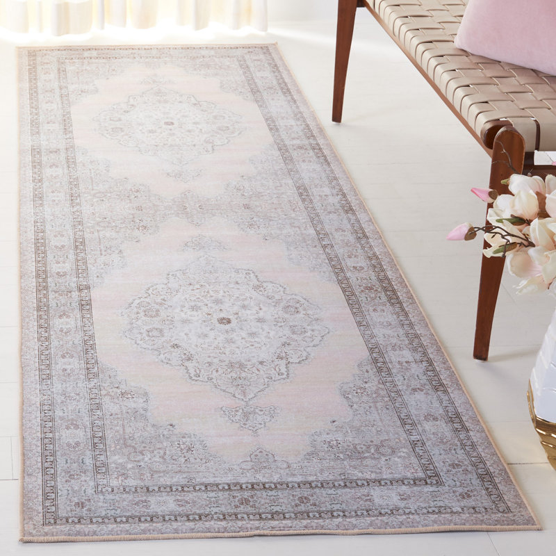 Alma Oriental Beige/Light Green Area Rug, Runner 2'6" x 8'